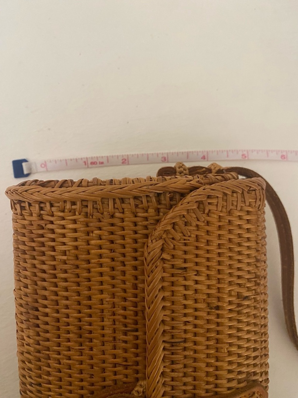 Street Level handmade Woven rattan structured Crossbody Bag in Tan - Picture 12 of 14